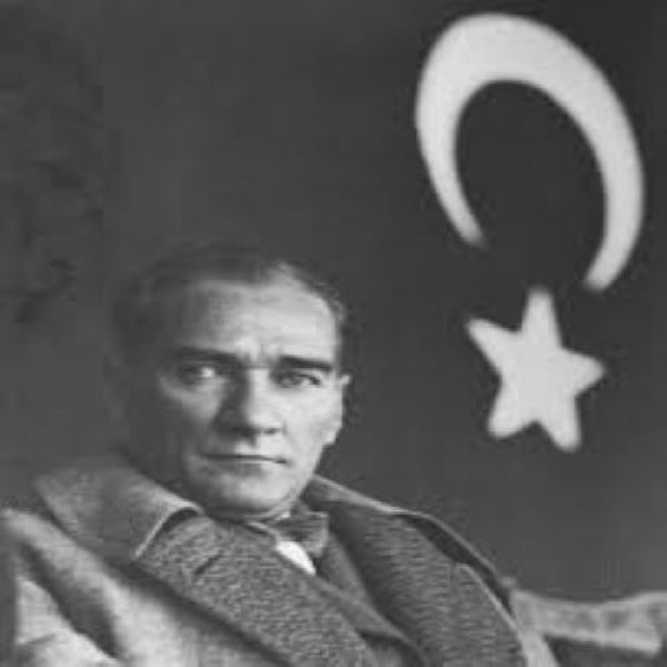 Saygıyla Anıyoruz